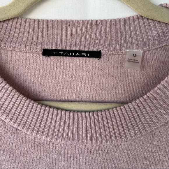 T TAHARI Long Sleeve Crewneck Pullover Sweater in Blush/Ivory Women's Sz Medium - Picture 3 of 6